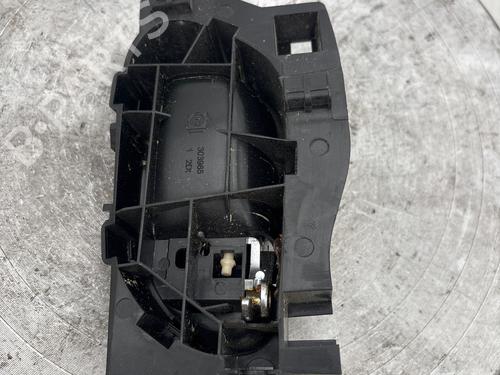 Used Front right interior door handle Front right interior door handle PEUGEOT 208 I (CA_, CC_) 1.5 BlueHDI 100 (102 hp) 31135348 31135348