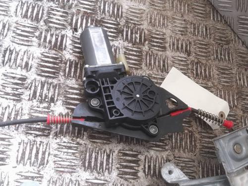 Rudehejsemekanisme ventre foran Rudehejsemekanisme ventre foran FORD FUSION (JU_) 1.4 TDCi (68 hp) 34141104 34141104