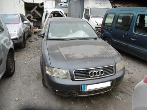 Venstre Baklys AUDI A4 B6 (8E2) 2.5 TDI | BP20989480C34 