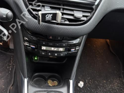 Rear seat PEUGEOT 2008 I (CU_) 1.2 VTi | BP32368415C17 - Image 7