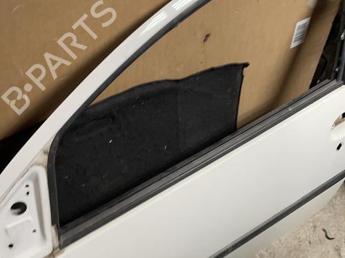 Used Left front door PEUGEOT 107 (PM_, PN_) 1.4 HDi (54 hp) 20987041