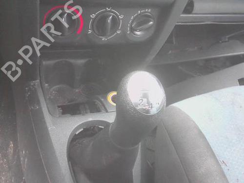 Gearknop RENAULT CLIO II (BB_, CB_) 1.5 dCi (B/C2J) (68 hp) 32240169