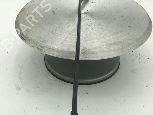 front-windshield-wiper-arm-vw-polo-iv-9n_-9a_-2001-2002-2003-2004-2005-2006-2007-2008-2009-2010-2011-2012-2013-2014-31794412 main image