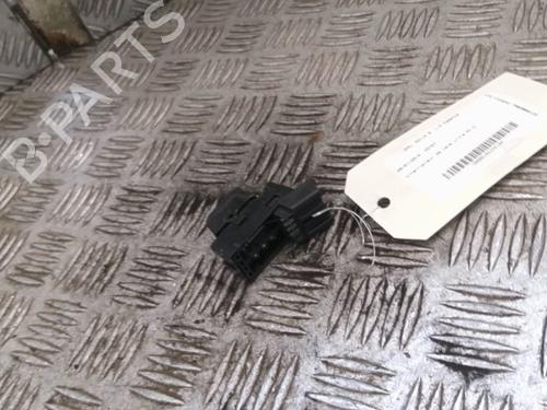 Used Right front window switch Right front window switch OPEL AGILA B (H08) 1.2 (F68) (86 hp) 24116797 24116797