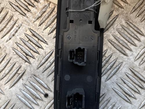 Switch PEUGEOT 807 (EB_) 2.2 HDi | BP37637742I30 - Image 2