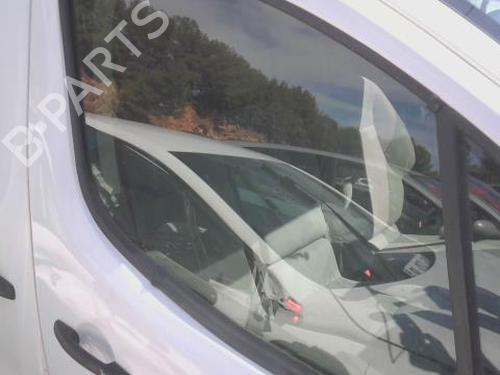 Used Front right door window PEUGEOT PARTNER Box Body/MPV 1.6 HDi (90 hp) 28422463