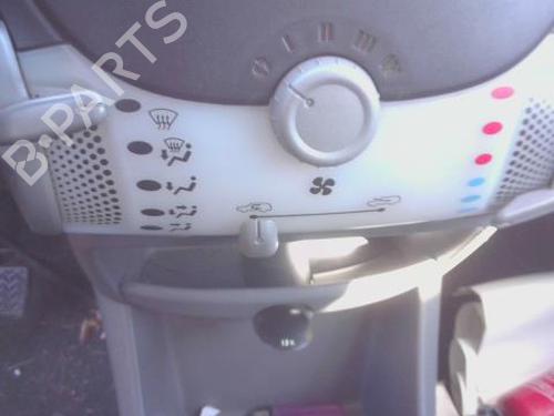 Used Climate control TOYOTA AYGO (_B1_) 1.0 (KGB10_, KGB10R) (68 hp) 32315276