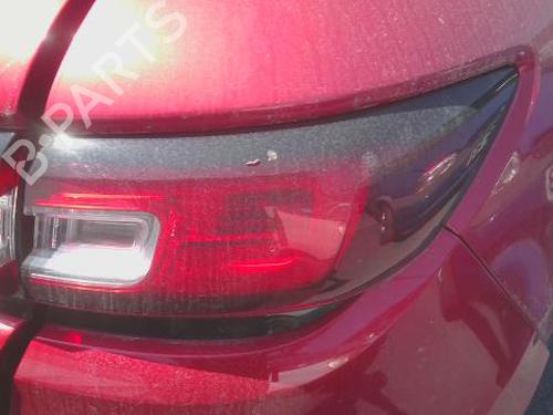 right-taillight-renault-clio-iv-bh_-2012-2013-2014-2015-2016-2017-2018-2019-2020-2021-37005116 main image