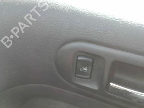 Used Right front window switch VW GOLF IV (1J1) 1.9 TDI (90 hp) 26975639