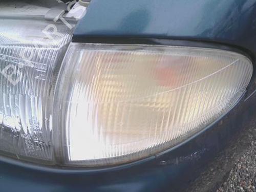 Pisca frente esquerdo HYUNDAI ACCENT I (X-3) 1.3 i 12V (84 hp) 29712611