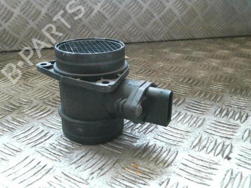 Used Mass air flow sensor VW POLO (6N2) 1.4 TDI (75 hp) 22043044