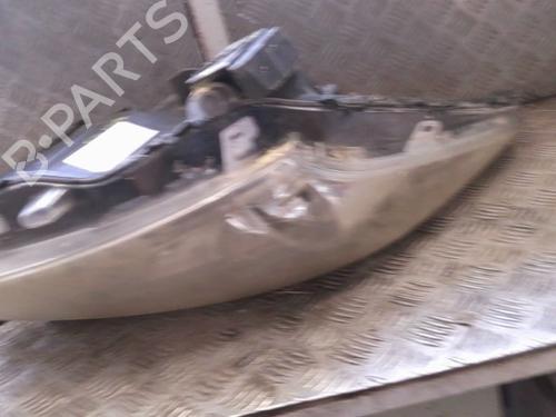 Right headlight PEUGEOT 5008 (0U_, 0E_) 2.0 HDi 150 / BlueHDi 150 | BP26293963C29 