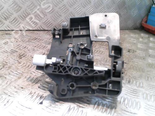 Used Rear right interior door handle Rear right interior door handle CITROËN BERLINGO Box Body/MPV (B9) 1.6 BlueHDi 100 (99 hp) 20987595 20987595