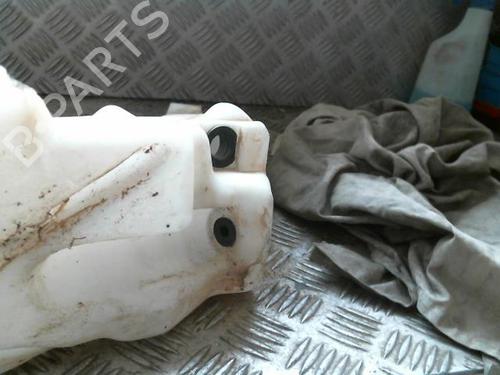 Used Windscreen washer tank Windscreen washer tank 20994030 20994030