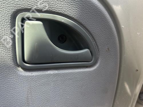 Used Front left interior door handle RENAULT TWINGO I (C06_) 1.2 16V (C060) (60 hp) 26293823