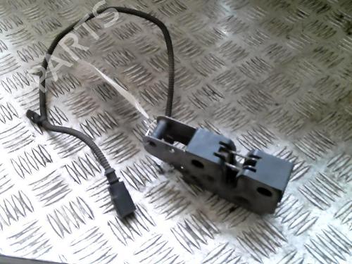 Hood lock VW GOLF VI (5K1) 1.6 TDI | BP20987634C133 