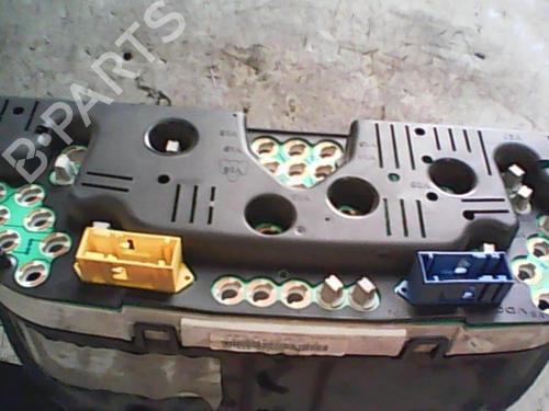 Used Instrument cluster PEUGEOT 306 Hatchback (7A, 7C, N3, N5) 1.9 D (69 hp) 20999193