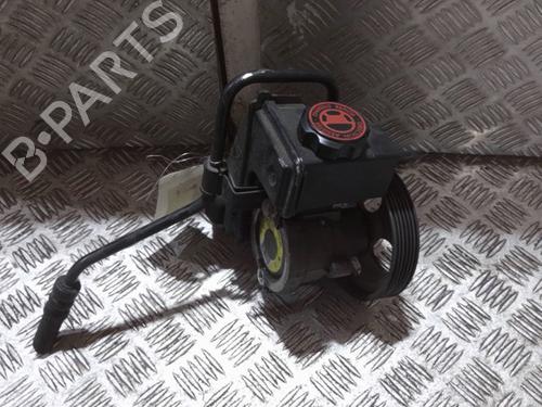 Pompe de direction assistée PEUGEOT 206 Hatchback (2A/C) 2.0 HDI 90 (90 hp) 28053680