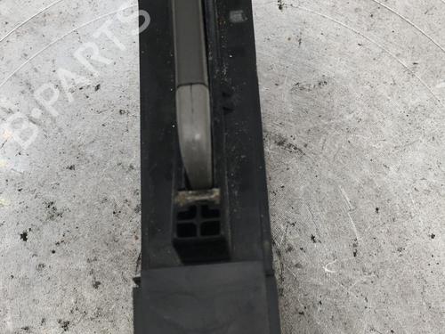 Used Card reader Card reader RENAULT ESPACE IV (JK0/1_) 2.0 dCi (JK01, JK02, JK1J, JK1K, JK1H) (150 hp) 33025425 33025425