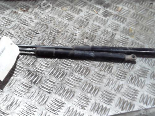 Used Tailgate lift support Tailgate lift support CITROËN C3 III (SX) 1.2 VTi 82 (82 hp) 22192355 22192355