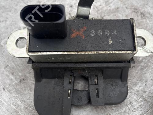 Switch VW GOLF V (1K1) | BP37181332I30 - Image 3