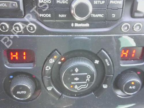 Used Climate control PEUGEOT 5008 (0U_, 0E_) 2.0 HDi 150 / BlueHDi 150 (150 hp) 28949302