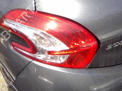Used Left taillight PEUGEOT 208 I (CA_, CC_) 1.6 GTi (200 hp) 26430502