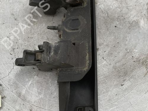 Used Front left exterior door handle Front left exterior door handle RENAULT ESPACE III (JE0_) 2.2 12V TD (JE0E, JE0H, JE0P) (113 hp) 32759684 32759684