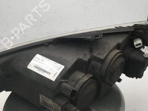 Used Right headlight Right headlight 31642501 31642501