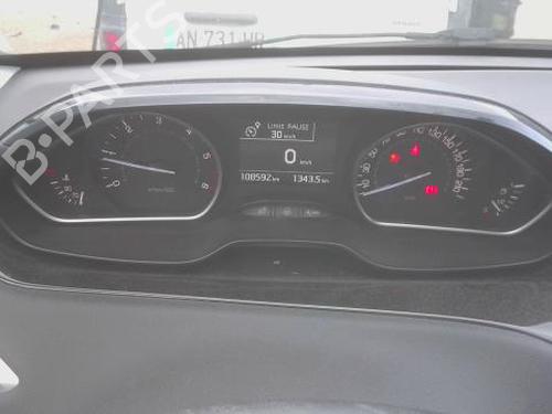 Used Instrument cluster PEUGEOT 208 I (CA_, CC_) 1.6 HDi (92 hp) 31275276