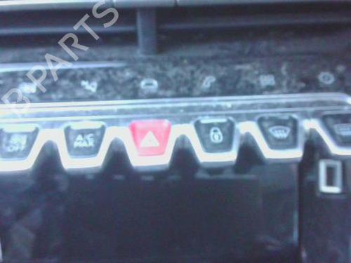 Used Warning switch PEUGEOT 208 II (UB_, UP_, UW_, UJ_) 1.5 BlueHDI 100 (102 hp) 31333092