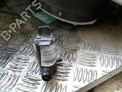 Used Washer pump SAAB 900 II Convertible 2.0 i (131 hp) 30543868