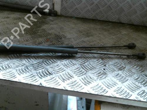 Used Tailgate lift support VW GOLF III (1H1) 1.9 D (64 hp) 20994418