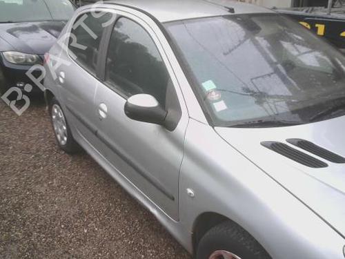 Right taillight PEUGEOT 206 Hatchback (2A/C) 1.4 HDi eco 70 | BP31709478C35 