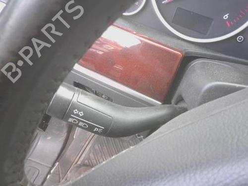 Kombi Kontakt / Stilkkontakt Kombi Kontakt / Stilkkontakt VW TOUAREG (7LA, 7L6, 7L7) 2.5 R5 TDI (174 hp) 36143339 36143339