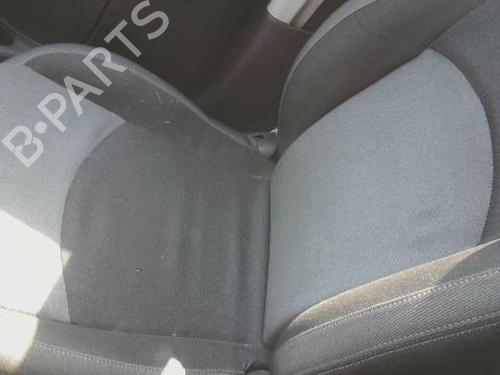 Sæde højre fortil PEUGEOT 206 Hatchback (2A/C) 1.4 HDi eco 70 (68 hp) 28073368