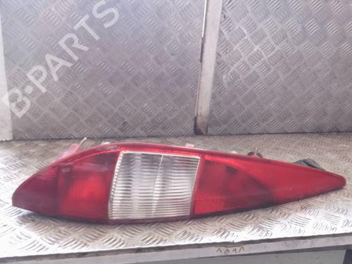 Used Left taillight FORD MONDEO III Turnier (BWY) 2.0 16V TDDi / TDCi (115 hp) 25715576