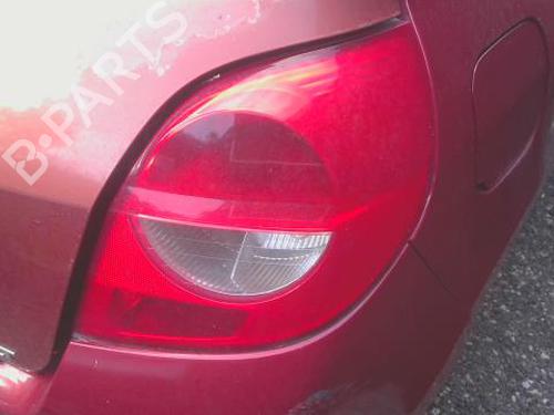 Farolim direito RENAULT CLIO III (BR0/1, CR0/1) 1.5 dCi (BR17, CR17) (86 hp) 32368328