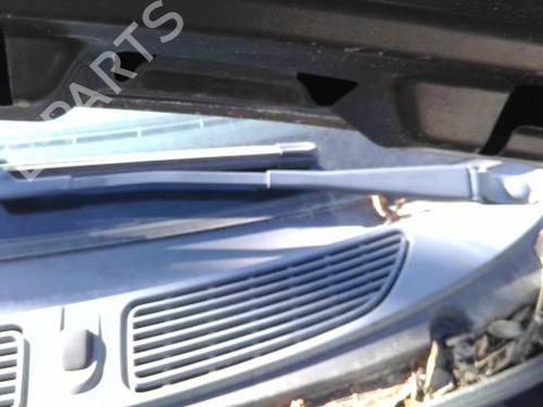 Used Front windshield wiper arm SKODA FABIA II (542) 1.2 (60 hp) 27336844