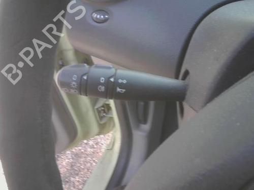 Used Switch Switch RENAULT TWINGO II (CN0_) 1.2 16V (CN04, CN0B) (75 hp) 28949472 28949472