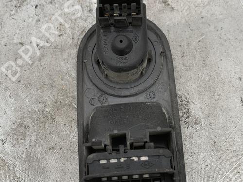 Used Switch Switch RENAULT TRAFIC II Van (FL) 1.9 dCi 80 (FL0B) (82 hp) 33336665 33336665