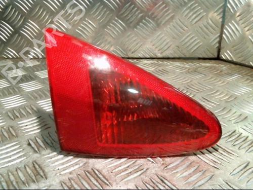 Used Left tailgate light ALFA ROMEO 147 (937_) 1.6 16V T.SPARK ECO (937.AXA1A, 937.BXA1A) (105 hp) 22035752