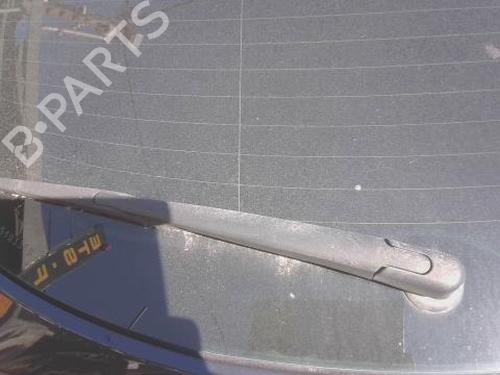Used Rear windshield wiper arm RENAULT MEGANE III Coupe (DZ0/1_) 2.0 dCi (DZ0L) (160 hp) 28622589