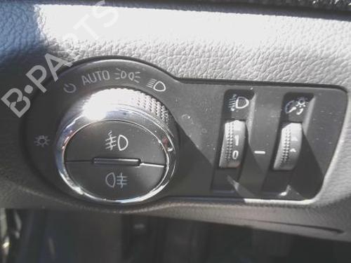 Used Headlight switch Headlight switch CHEVROLET CRUZE Station Wagon (J308) 1.7 TD (131 hp) 34258671 34258671