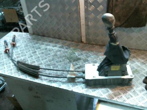 Used Gear lever RENAULT MEGANE II (BM0/1_, CM0/1_) 2.0 16V (BM0U, CM0U) (135 hp) 22041229
