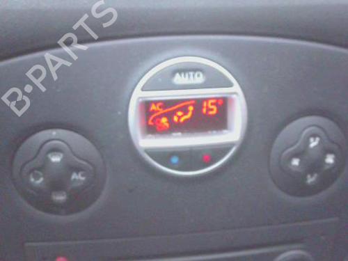 AC Styreenhet / Manøvreringsenhet RENAULT CLIO III Grandtour (KR0/1_) 1.5 dCi (KR0F) (86 hp) 30938255