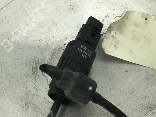 Used Washer pump SEAT IBIZA II (6K1) 1.9 SDI (68 hp) 30779229