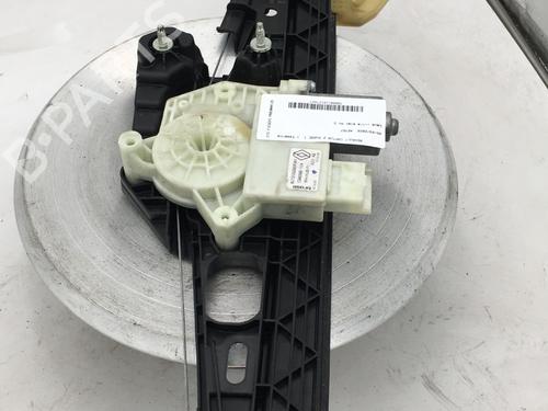 Used Front right window mechanism Front right window mechanism RENAULT CAPTUR II (HF_) TCe 100 (HFMT) (101 hp) 30941667 30941667