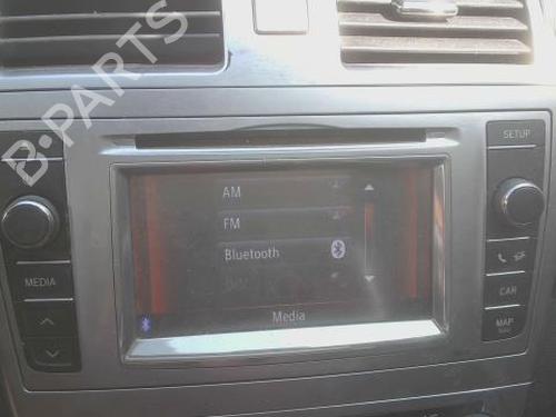 Used Radio Radio 37706528 37706528