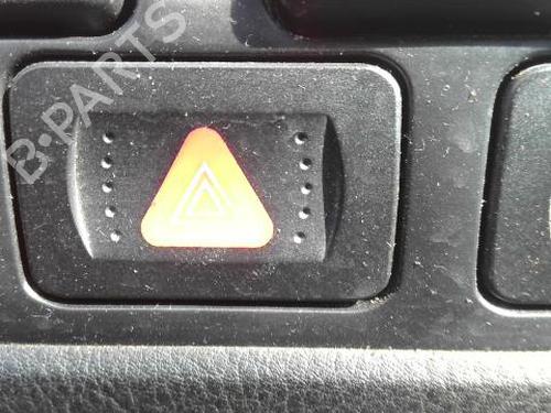 Used Warning switch VW GOLF IV (1J1) 1.9 TDI (90 hp) 26975647
